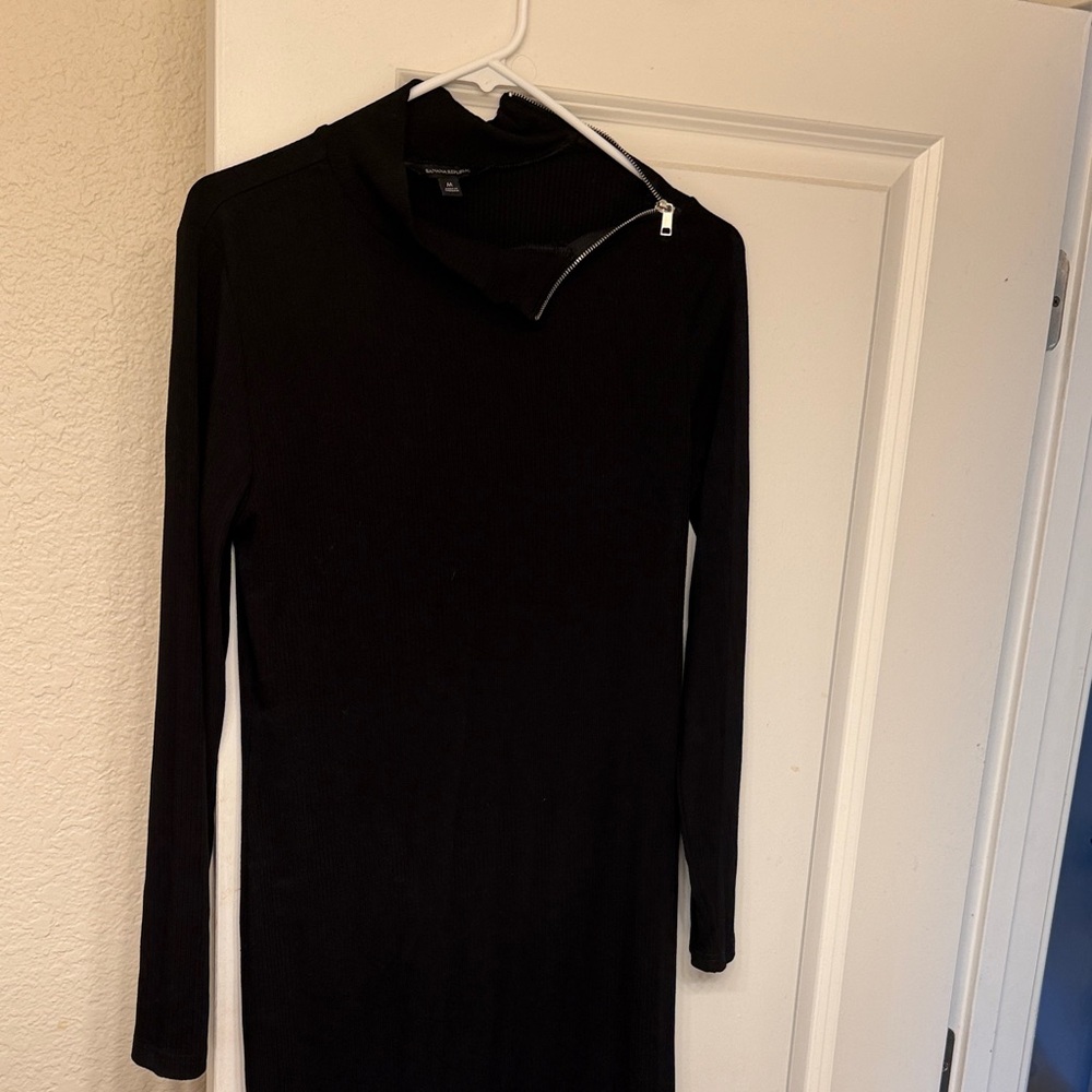 Banana Republic Black Long-Sleeve Zip-Neck Ribbed Dress